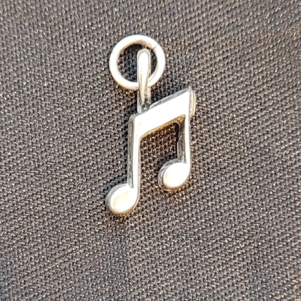 Sterling Silver Musical Note Charm/Pendant